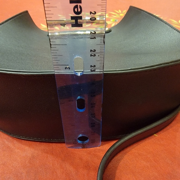 Small Black Crossbody purse - Picture 6 of 6